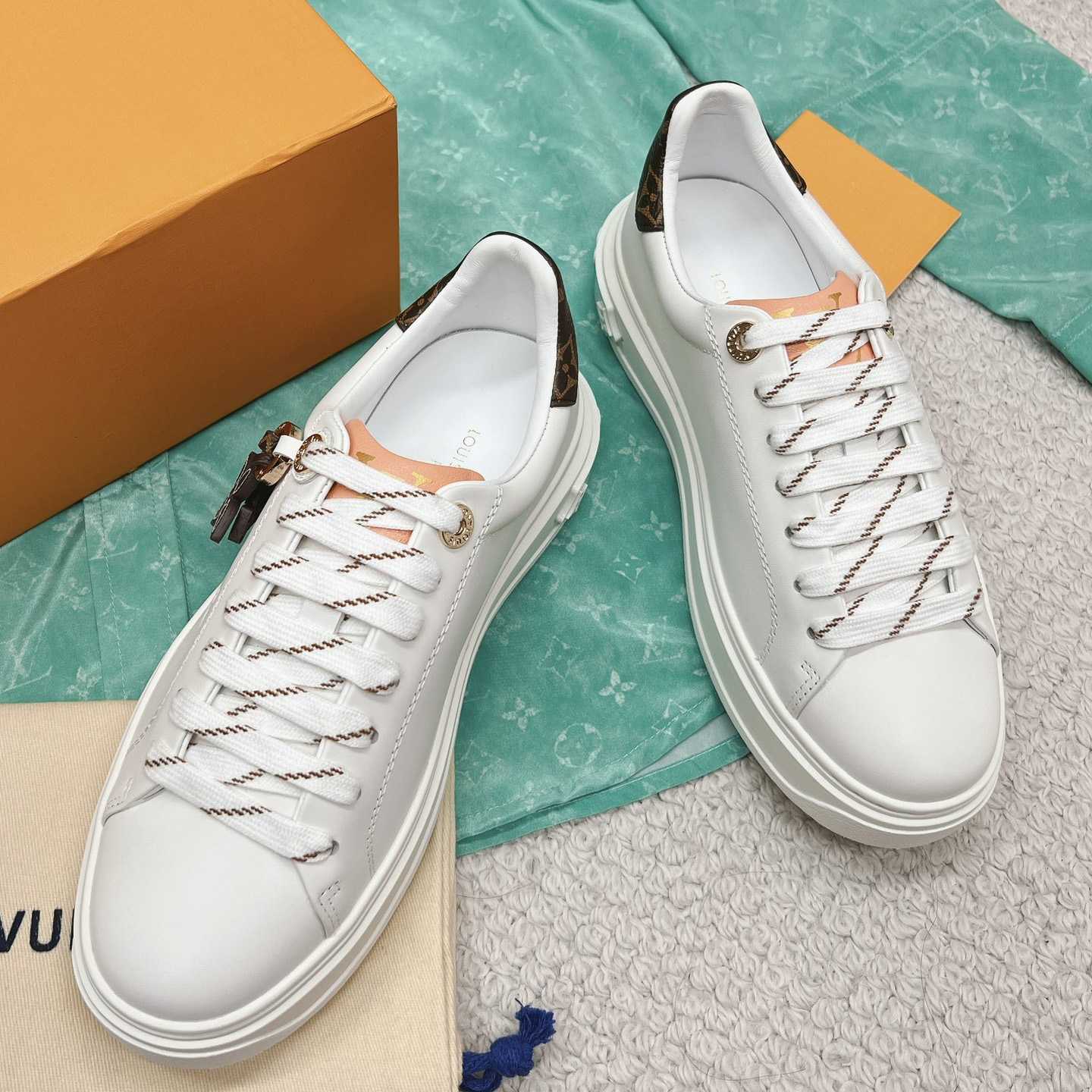 Louis Vuitton Time Out Sneaker (upon uk size)  1ABB4F - DesignerGu