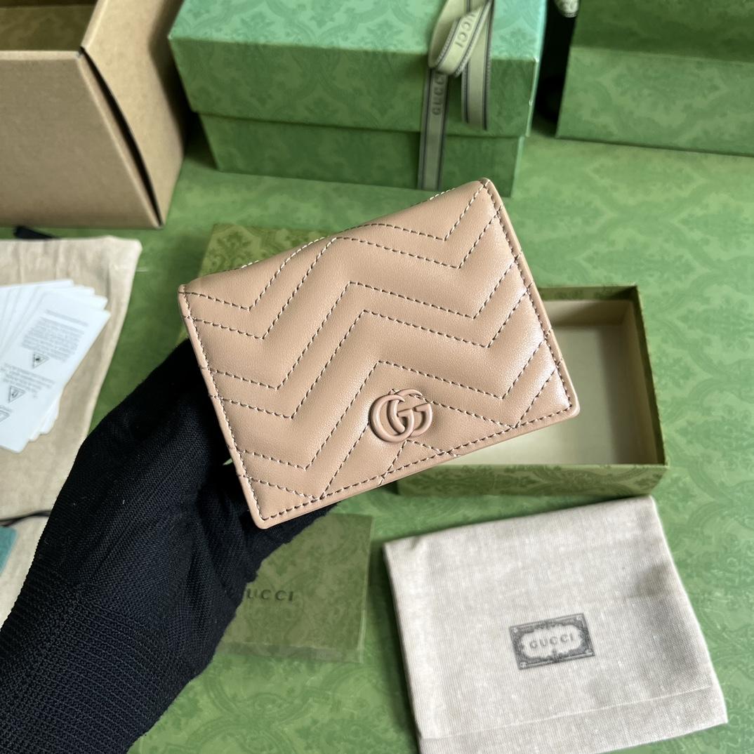 Gucci GG Marmont Matelassé Card Case Wallet - DesignerGu