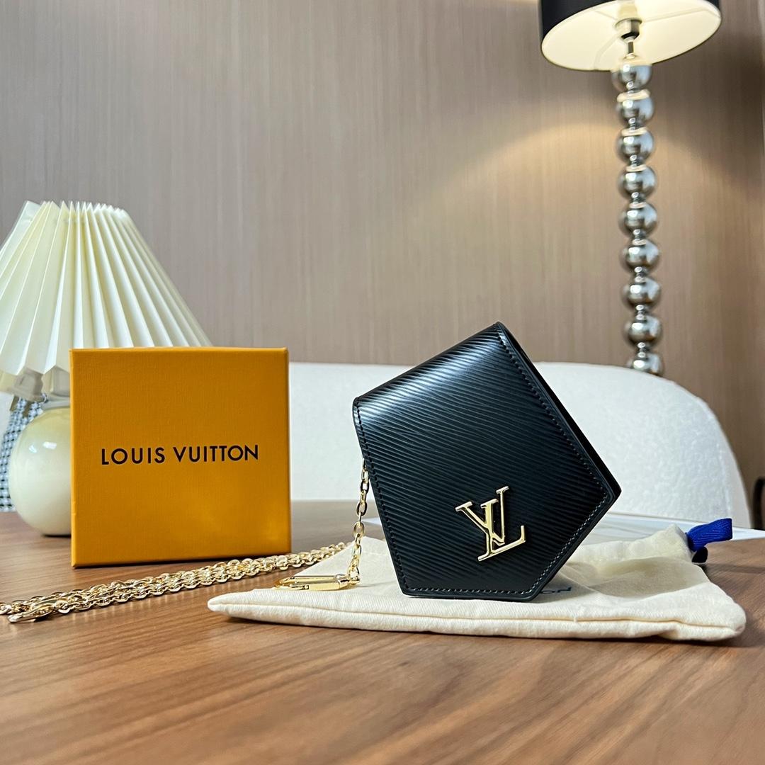 Louis Vuitton Key Bell XL   M22368 - DesignerGu