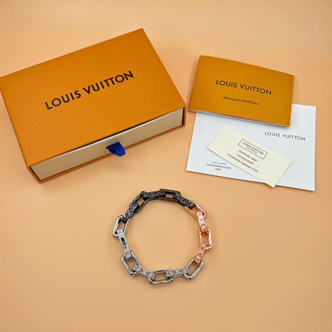 Louis Vuitton Monogram Chain Bracelet    M0998L - DesignerGu