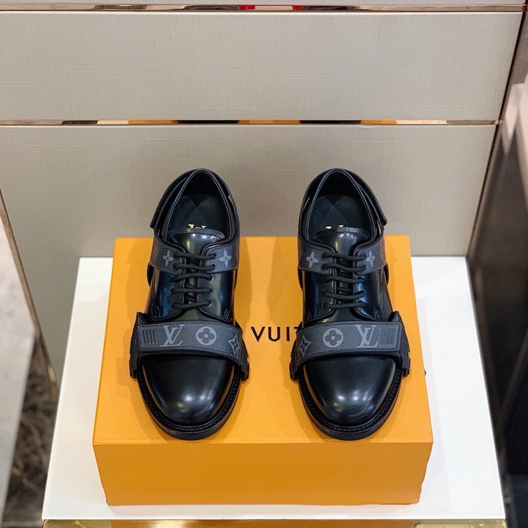 Louis Vuitton Derby Harness Boots - DesignerGu