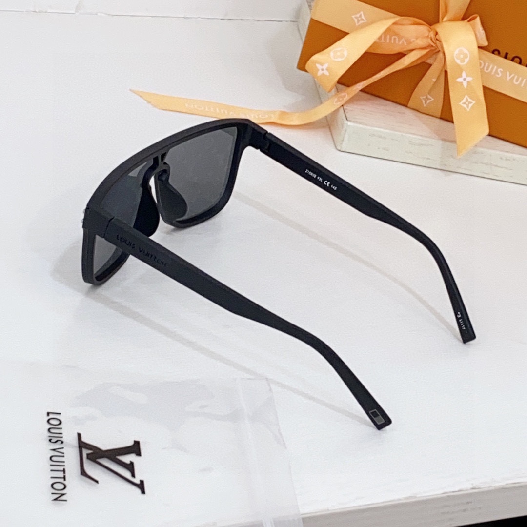 Louis Vuitton LV Waimea Sunglasses   Z1082 - DesignerGu