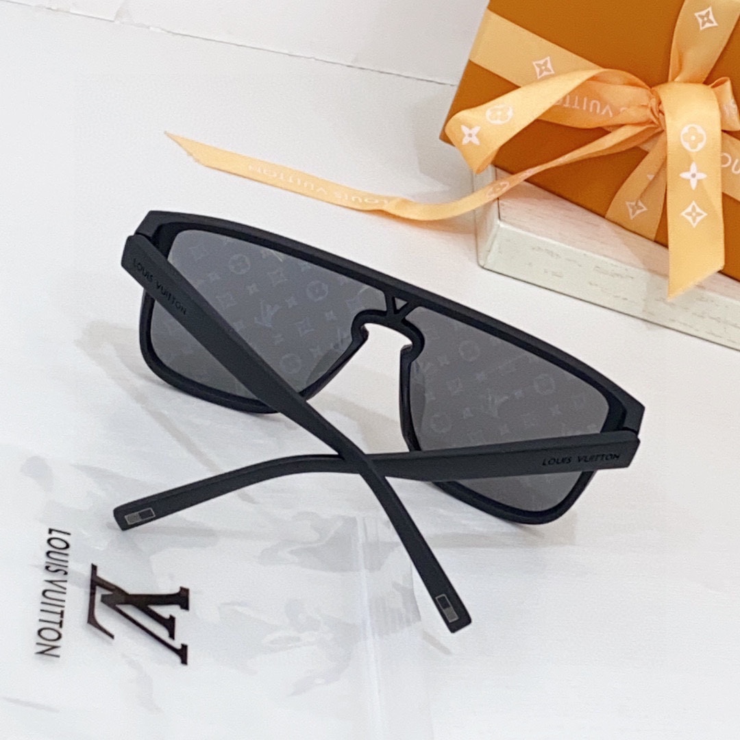 Louis Vuitton LV Waimea Sunglasses   Z1082 - DesignerGu