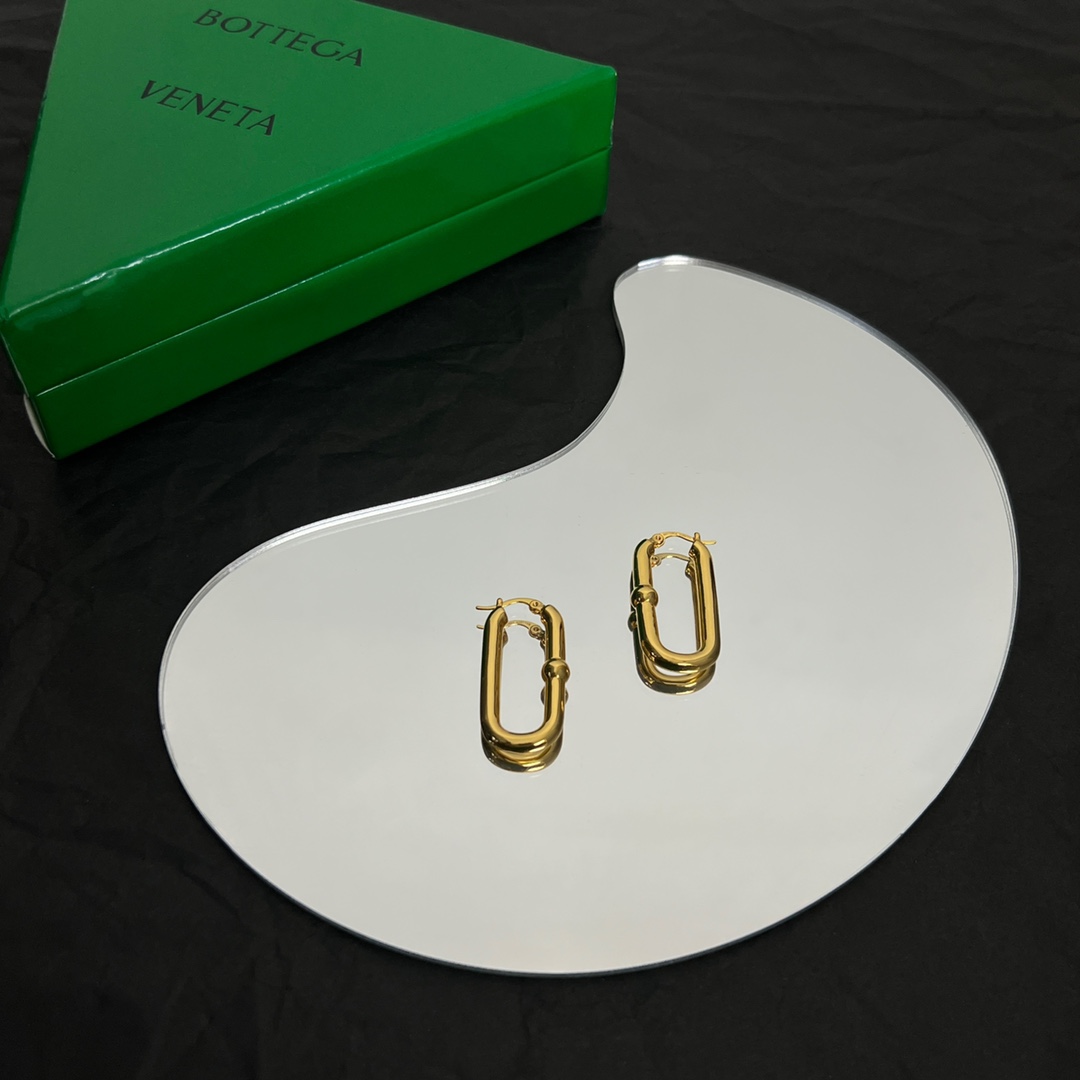 Bottega Veneta Chains Hoop Earrings - DesignerGu