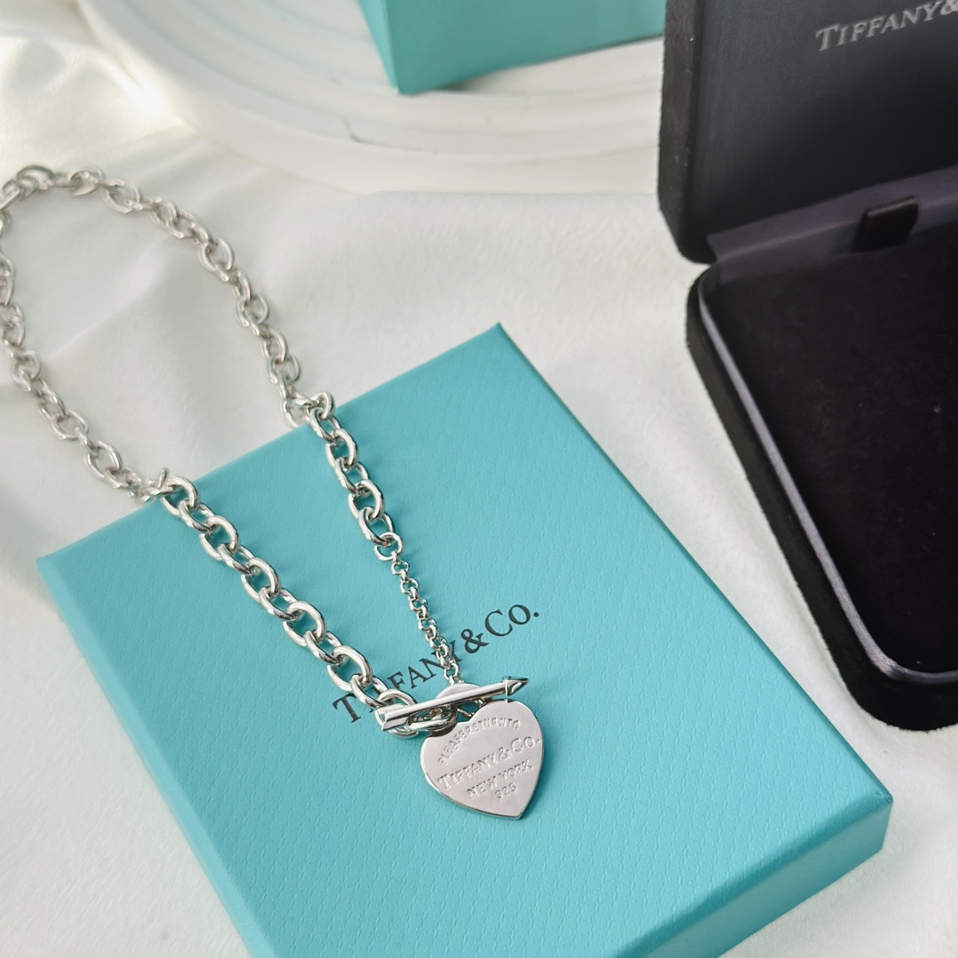 Tiffany&CO Lovestruck Heart Tag Necklace - DesignerGu