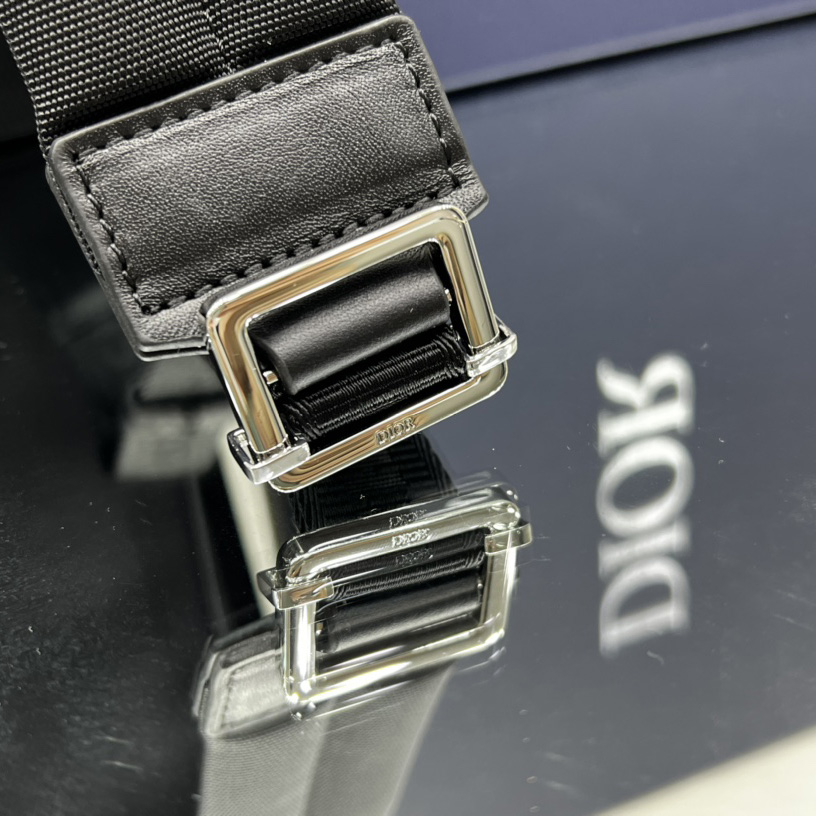 Dior Motion Backpack  - DesignerGu