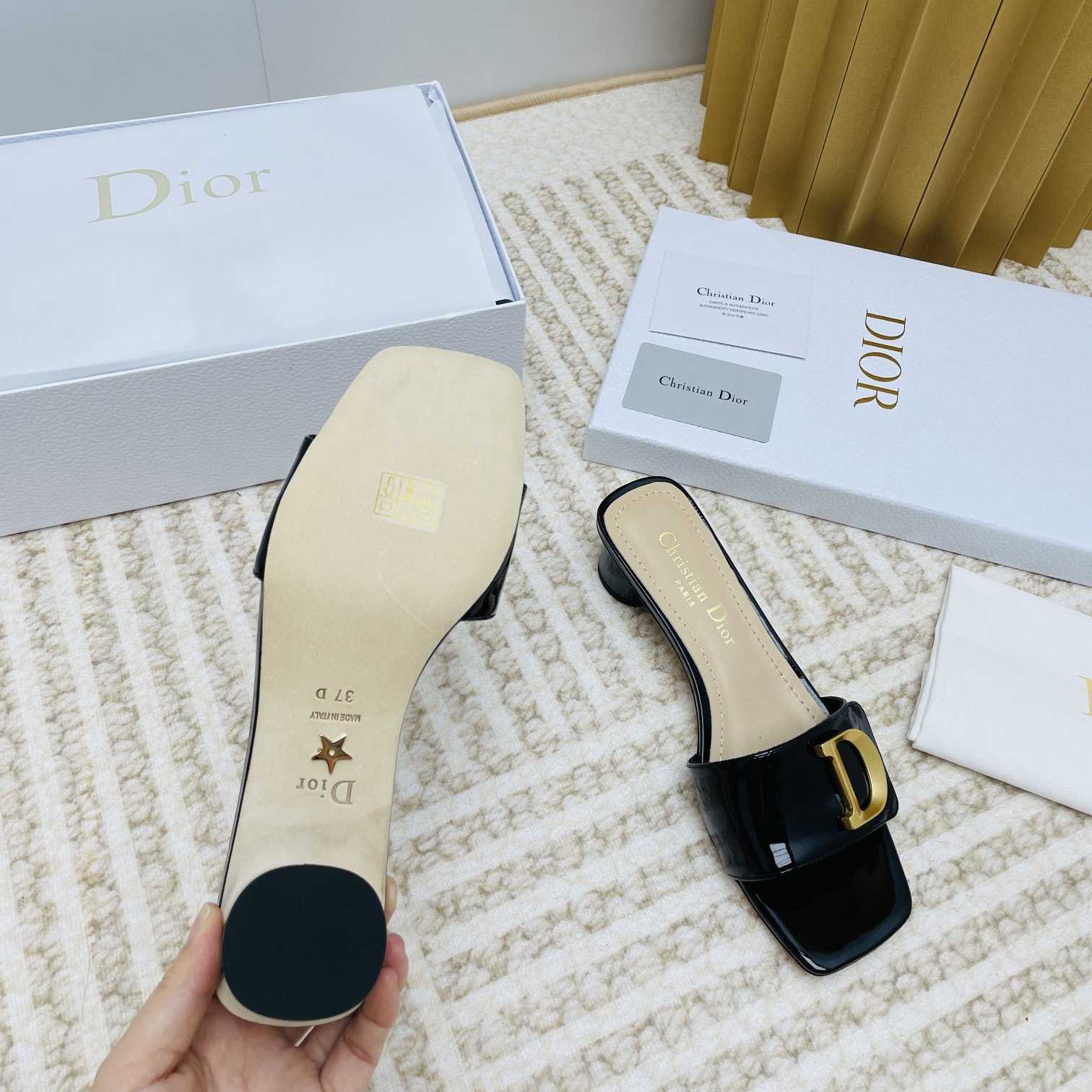 Dior C'est Dior Heeled Slide - DesignerGu