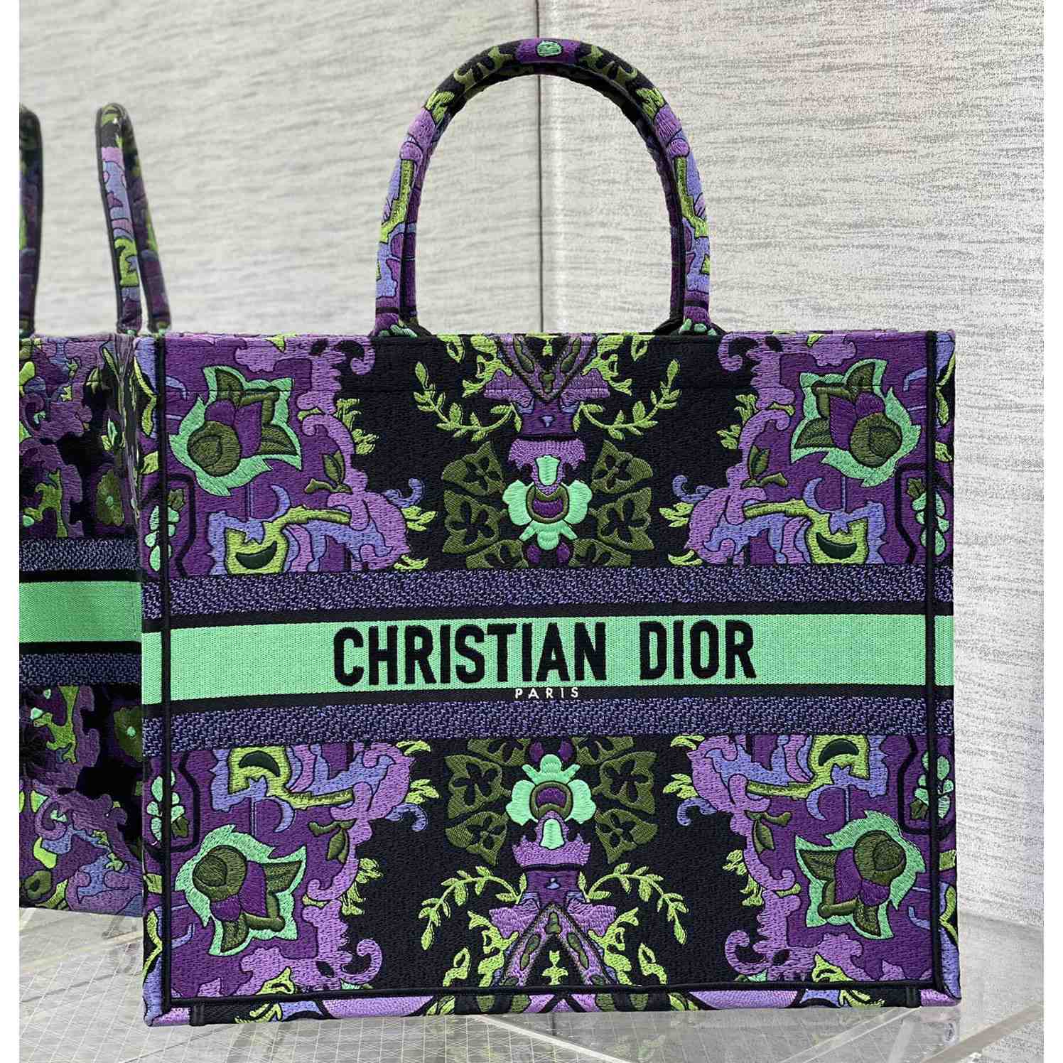 Dior Large Dior Book Tote - DesignerGu