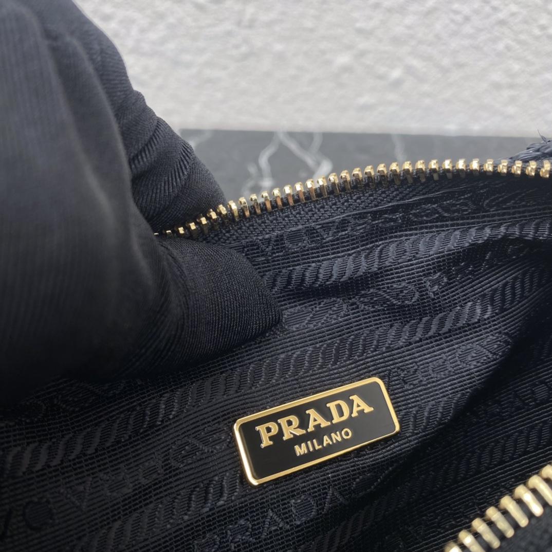 Prada Re-Edition 2005 Re-Nylon Bag - DesignerGu