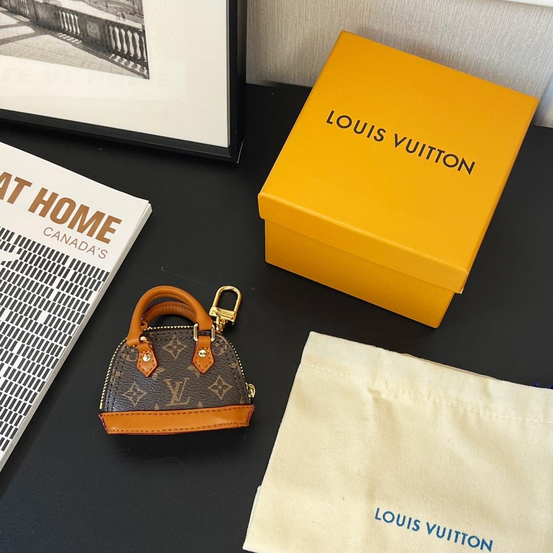 Louis Vuitton Micro Alma Bag Charm   M00995 - DesignerGu