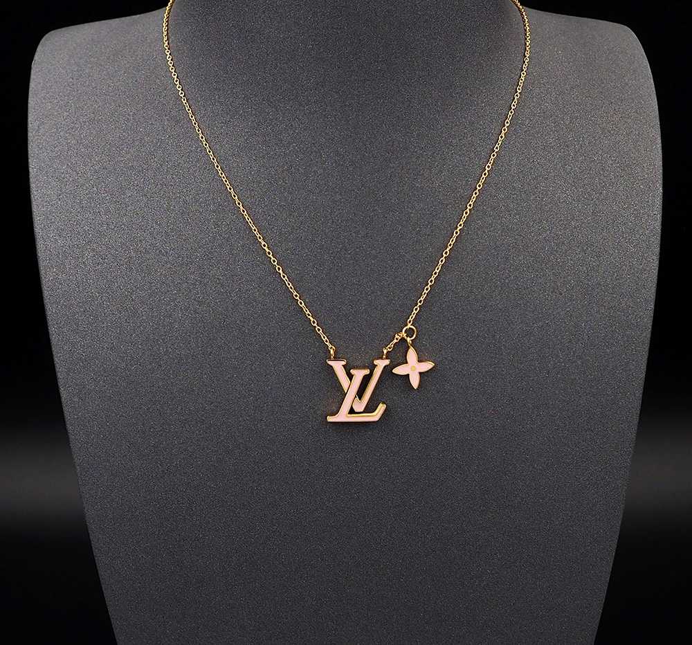 Louis Vuitton LV Iconic Enamel Necklace    M01215 - DesignerGu