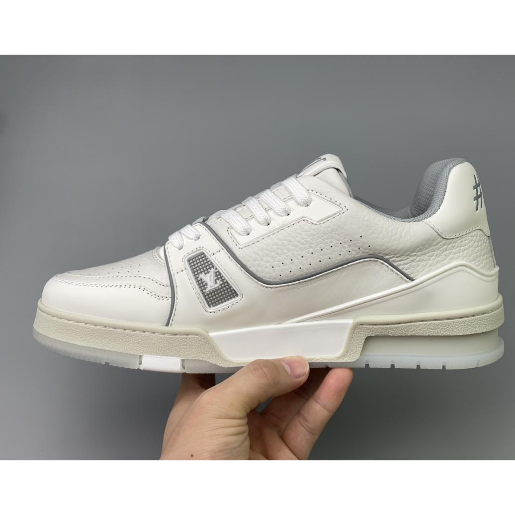 Louis Vuitton Trainer Sneaker (Upon UK Size) - DesignerGu