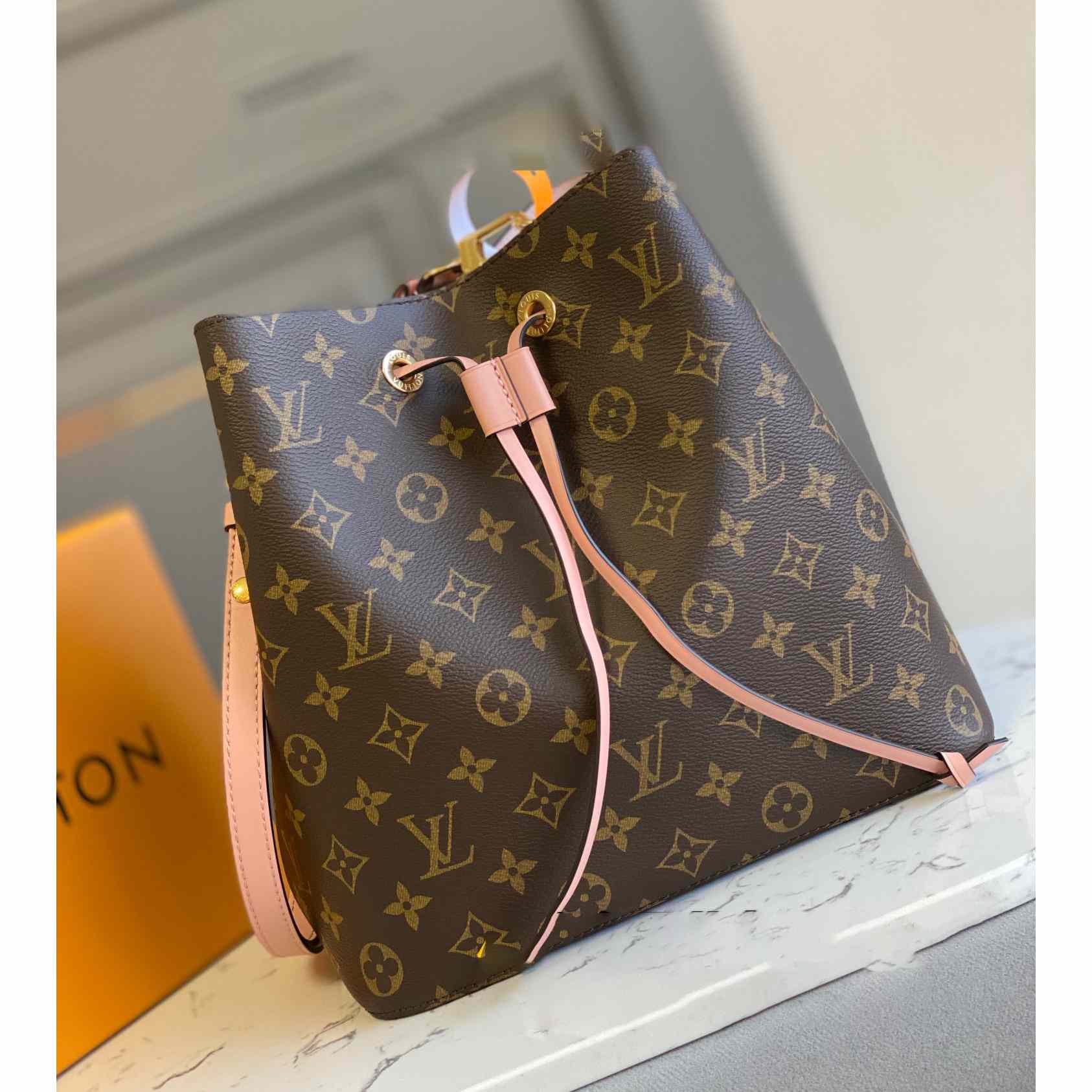 Louis Vuitton Néonoé (26 x 26 x 17.5cm) M44022 - DesignerGu