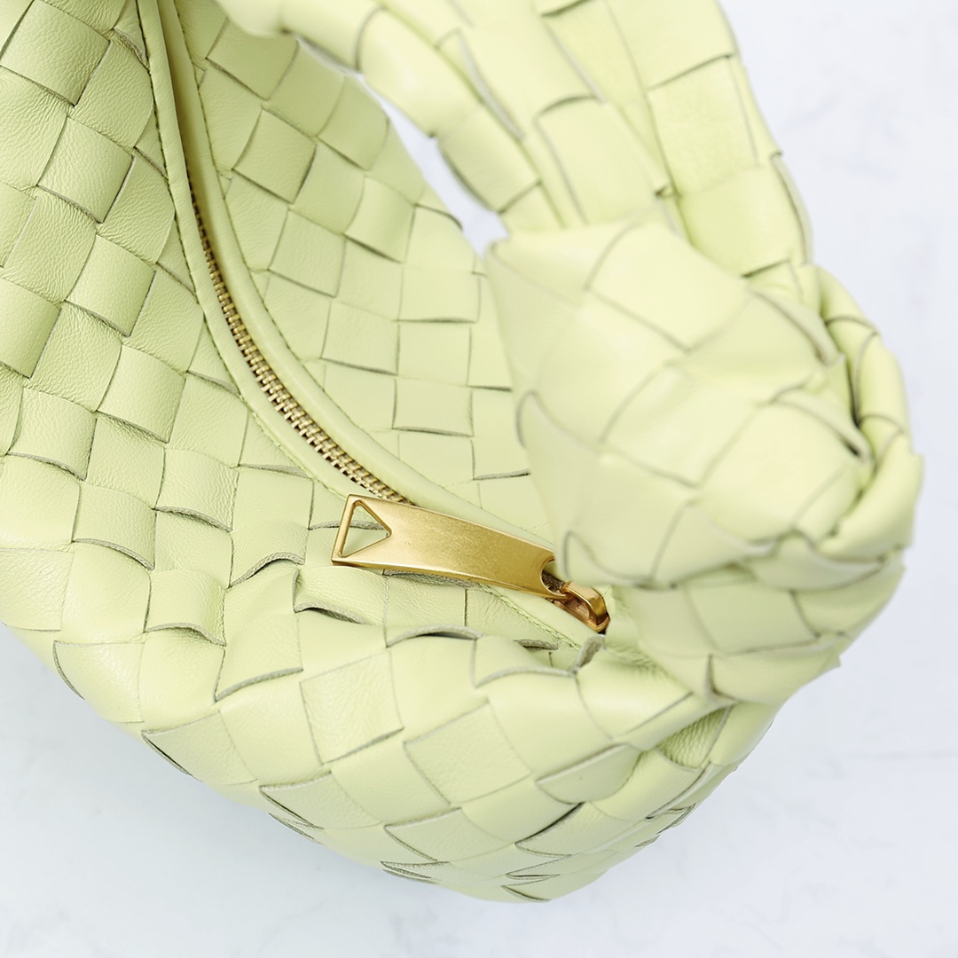 Bottega Veneta Teen Jodie - DesignerGu