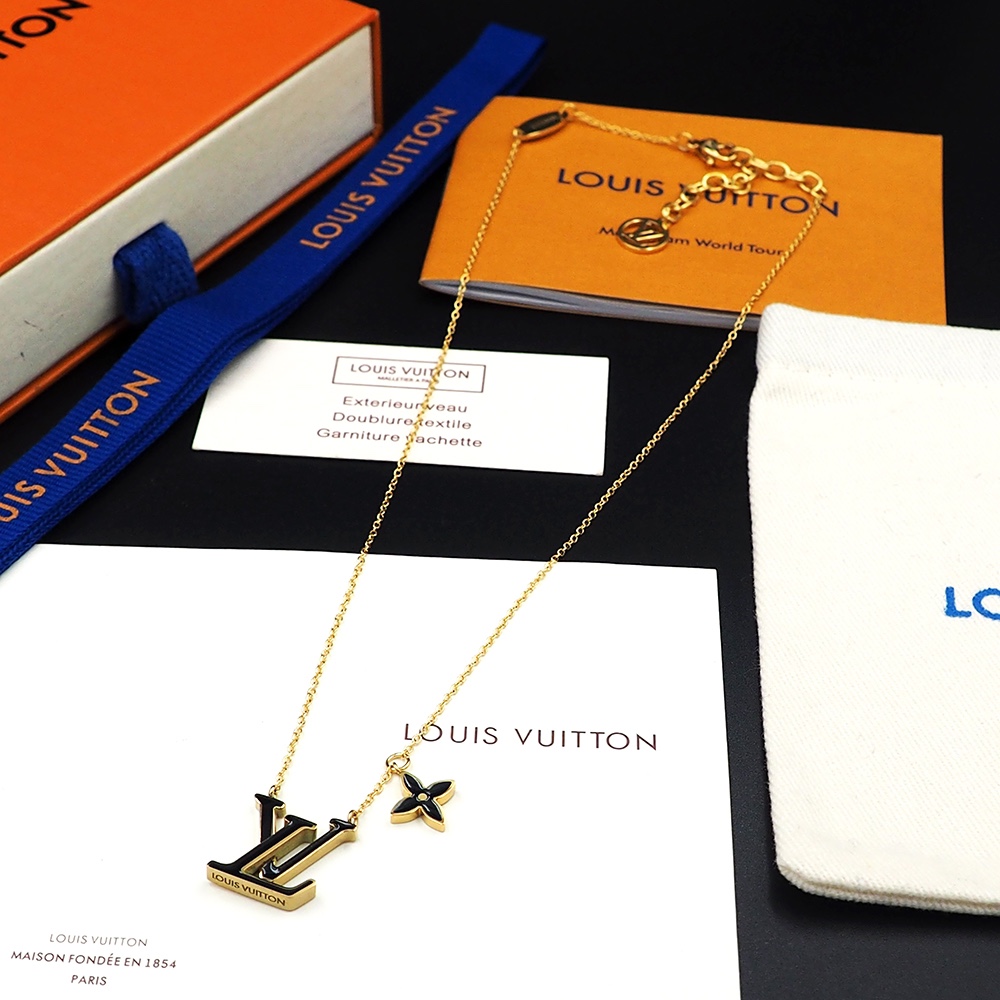 Louis Vuitton LV Iconic Enamel Necklace     - DesignerGu