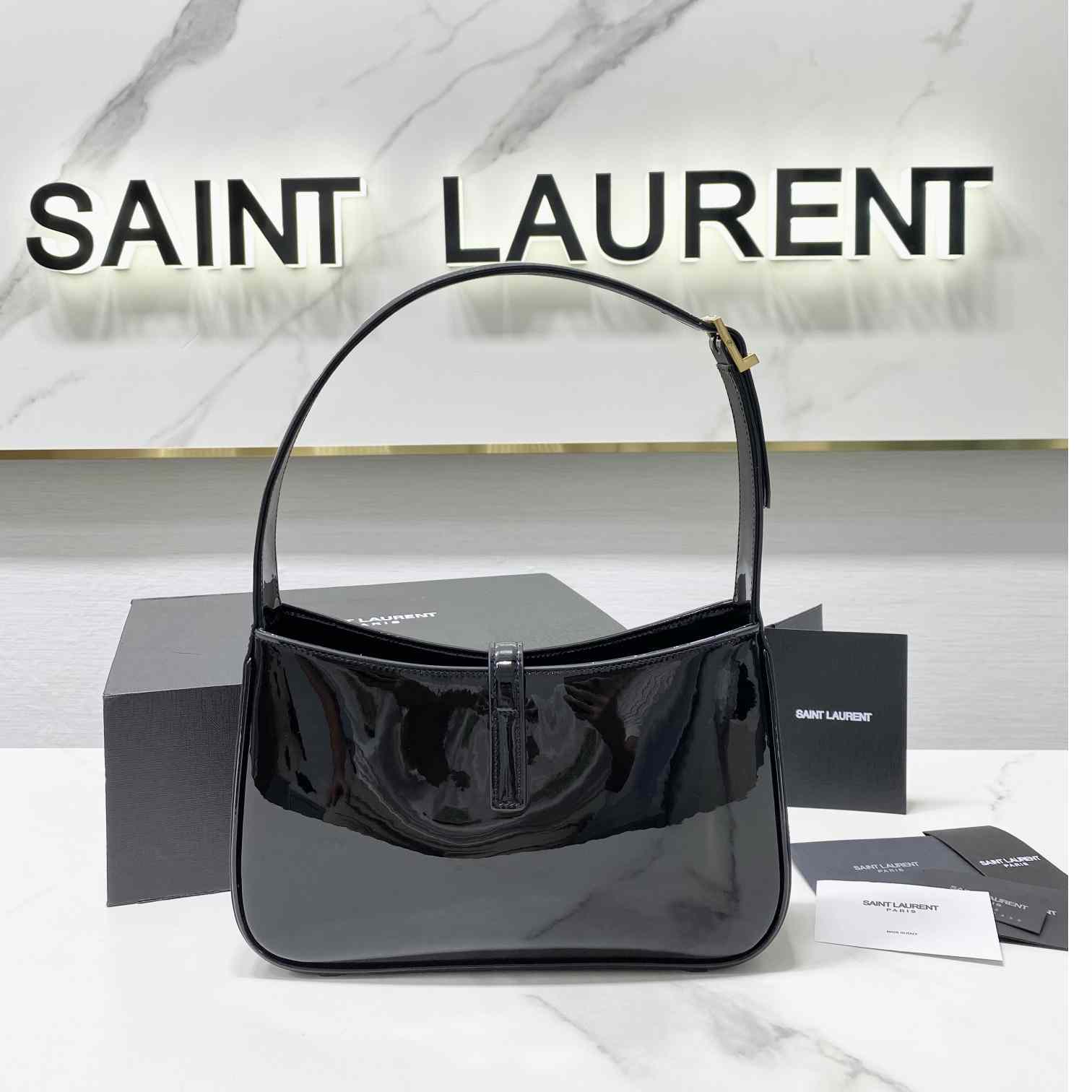 Saint Laurent Le 5 À 7 In Patent Leather - DesignerGu