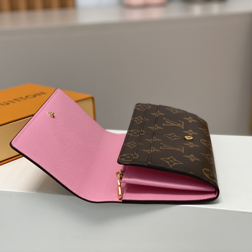 Louis Vuitton LV x YK Sarah Wallet (19 x 10.5 x 2 cm)    M82114 - DesignerGu