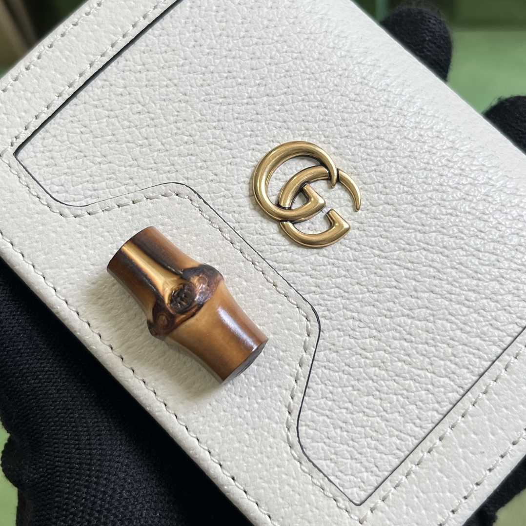 Gucci Diana Card Case Wallet - DesignerGu