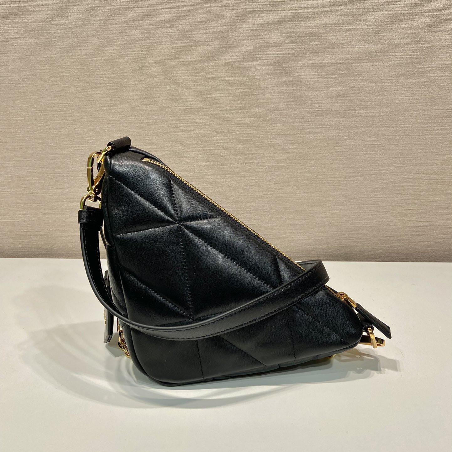 Prada Triangle Leather Bag(26-15-11cm) - DesignerGu