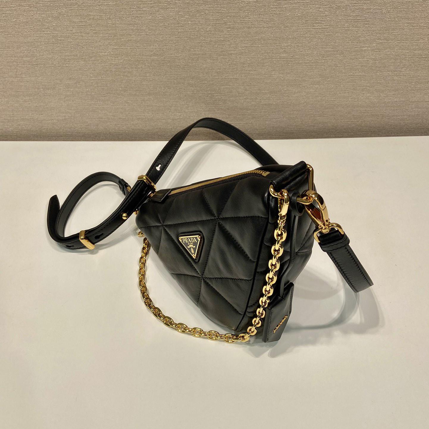 Prada Triangle Leather Bag(26-15-11cm) - DesignerGu