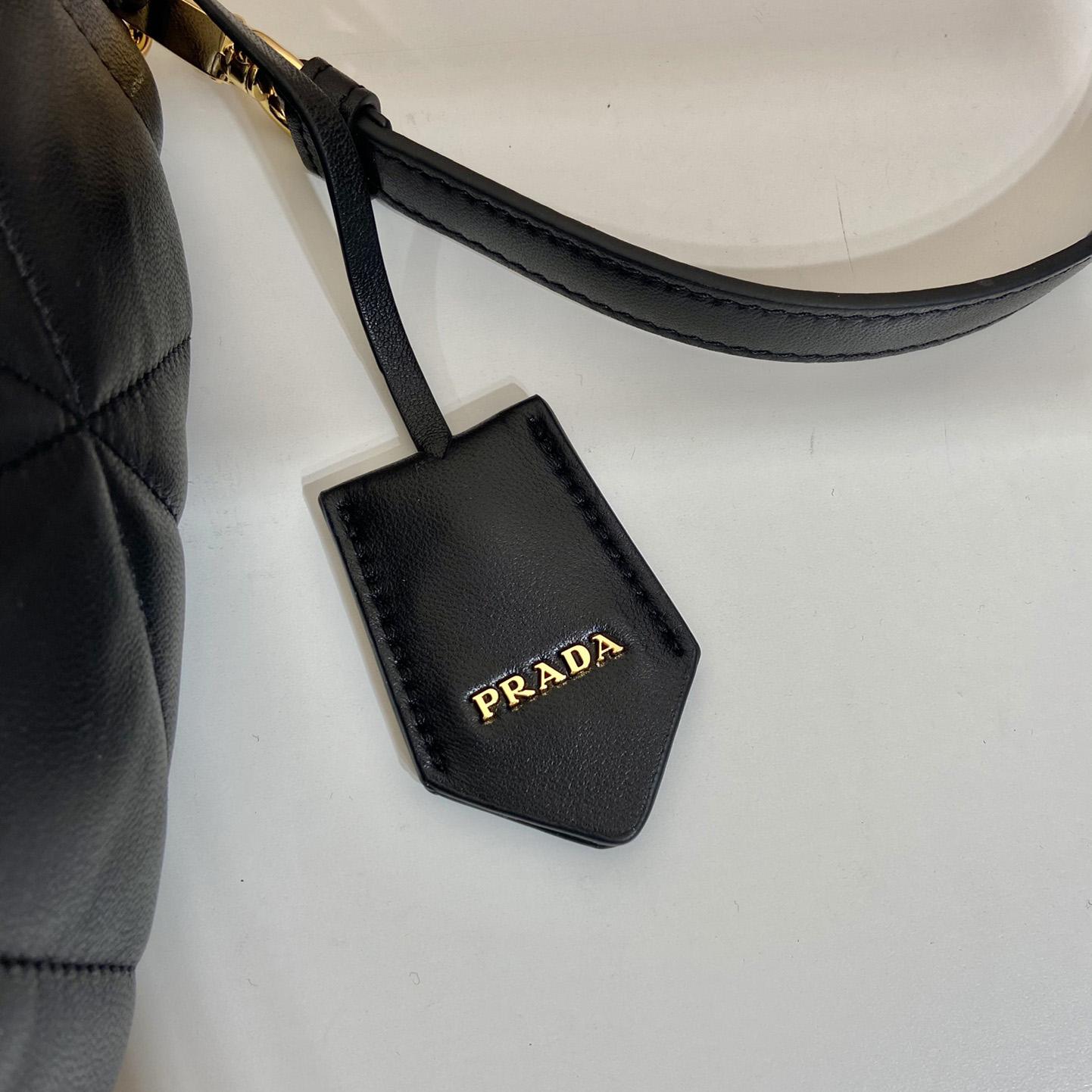 Prada Triangle Leather Bag(26-15-11cm) - DesignerGu