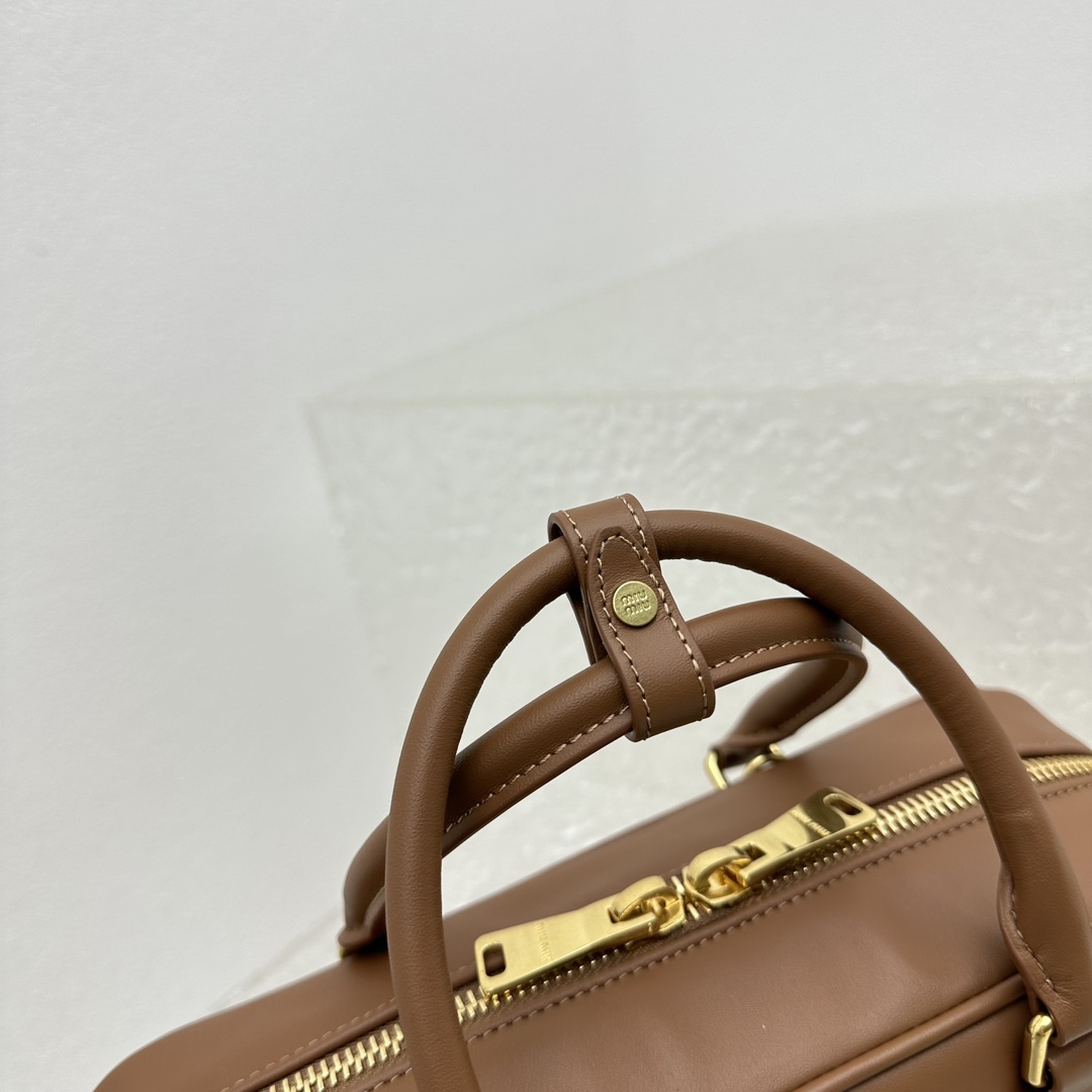 Miu Miu Arcadie leather bag - DesignerGu