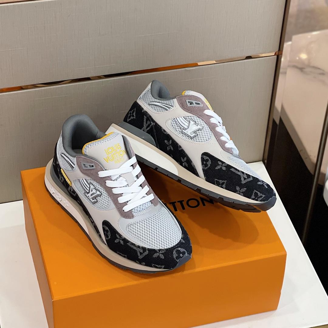 Louis Vuitton Run Away Sneaker   (upon uk size)  1ABFBZ - DesignerGu