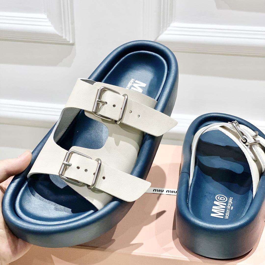 Maison Margiela MM6 Buckle-strap Leather Sandals - DesignerGu