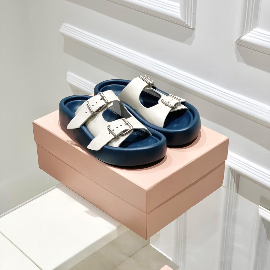 Maison Margiela MM6 Buckle-strap Leather Sandals - DesignerGu