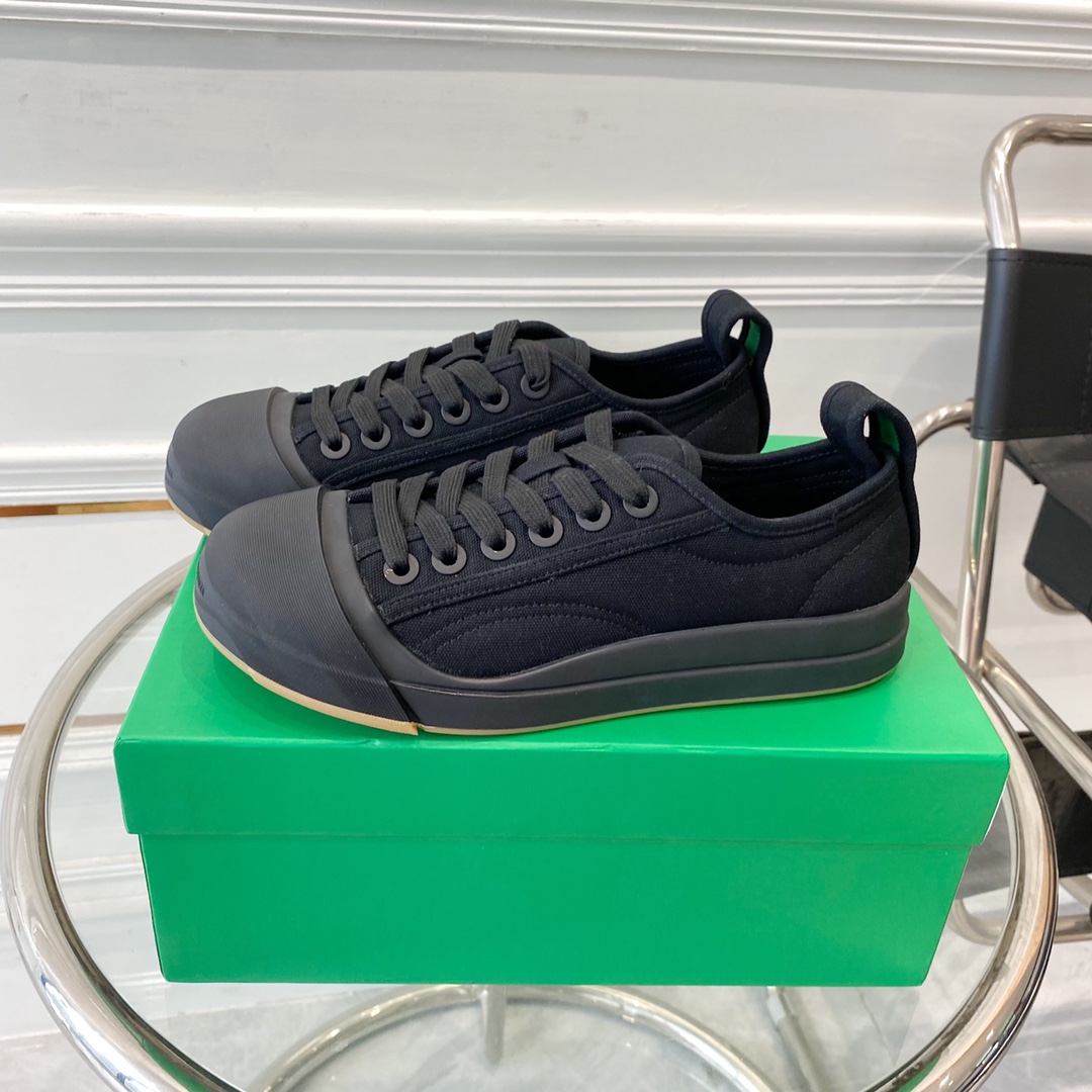 Bottega Veneta Vulcan Sneaker - DesignerGu