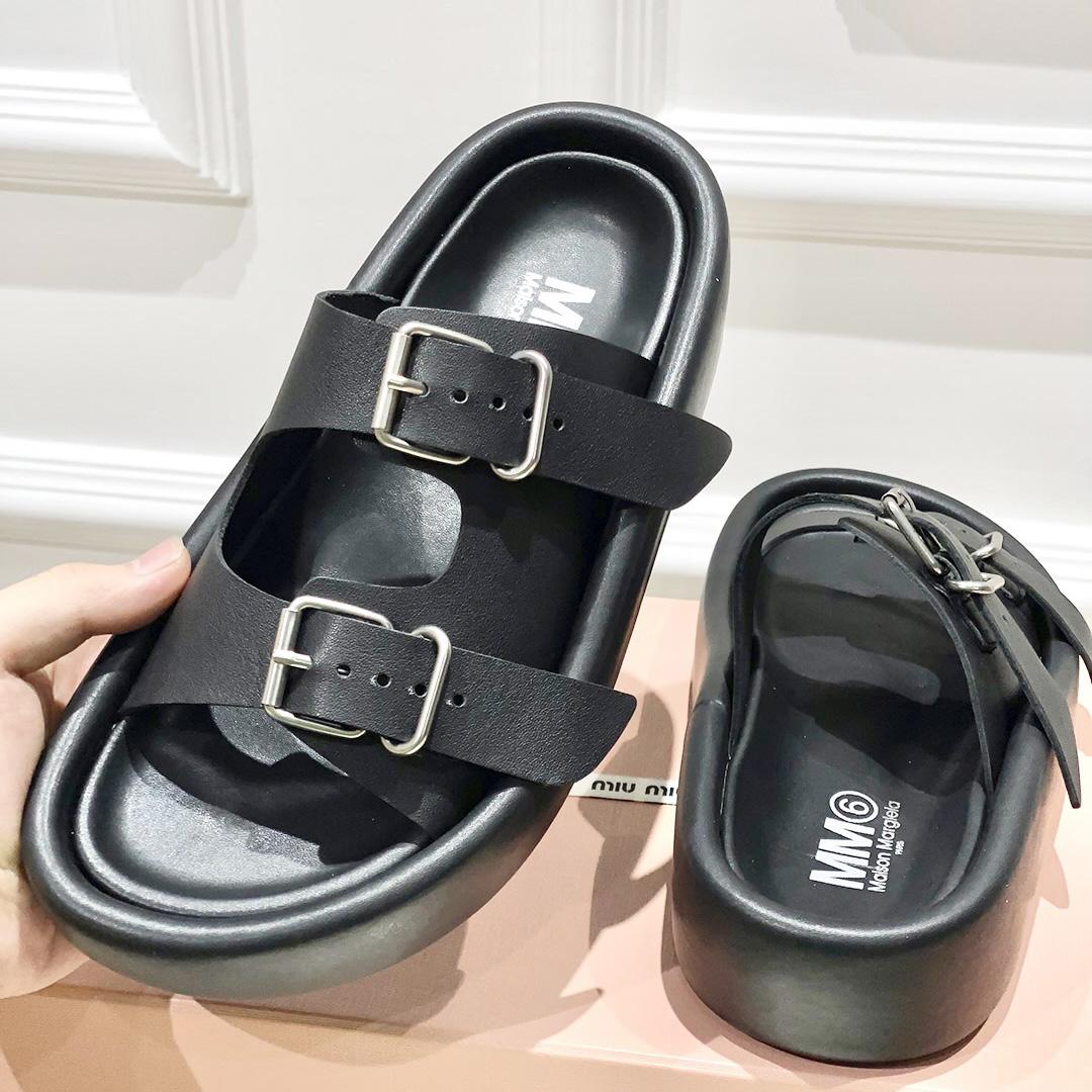 Maison Margiela MM6 Buckle-strap Leather Sandals - DesignerGu