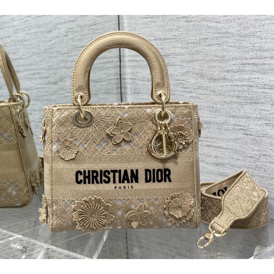 Dior Medium Lady D-lite Bag - DesignerGu