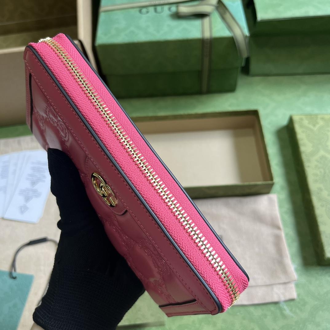 Gucci GG Matelasse Zip-around Wallet - DesignerGu