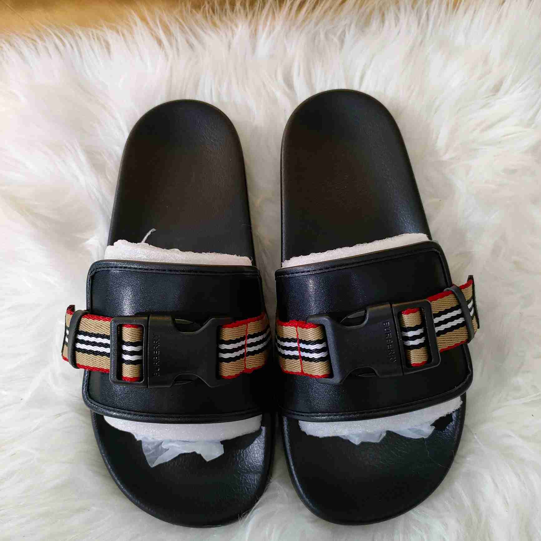 Burberry Icon Stripe Buckled Slides - DesignerGu