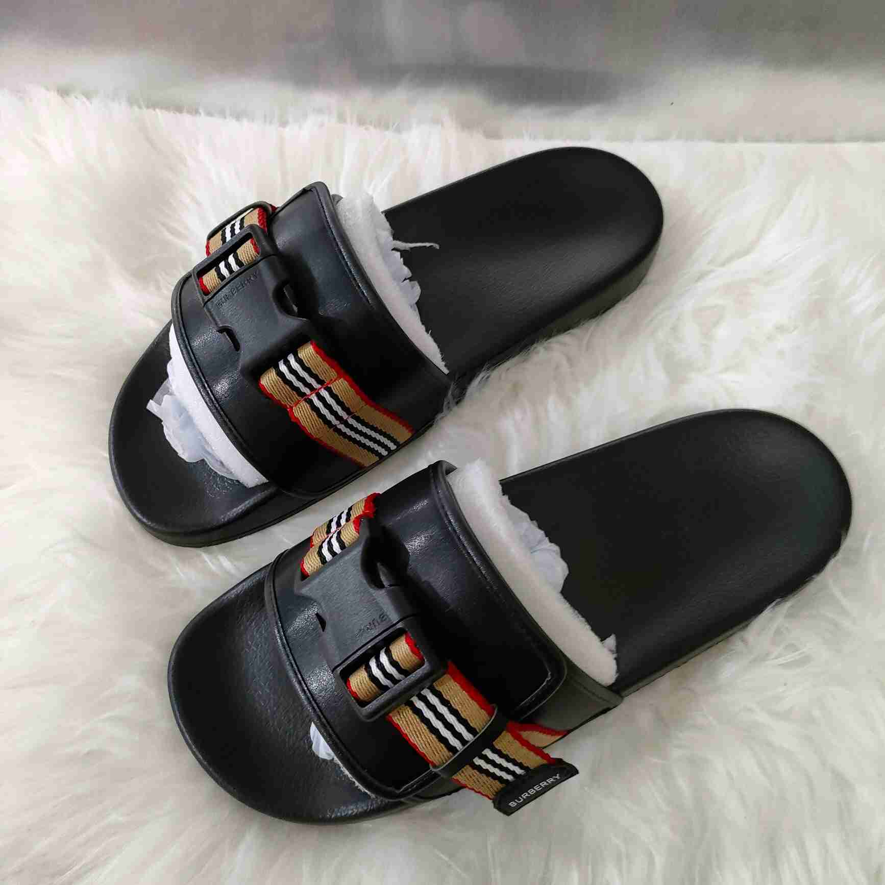 Burberry Icon Stripe Buckled Slides - DesignerGu