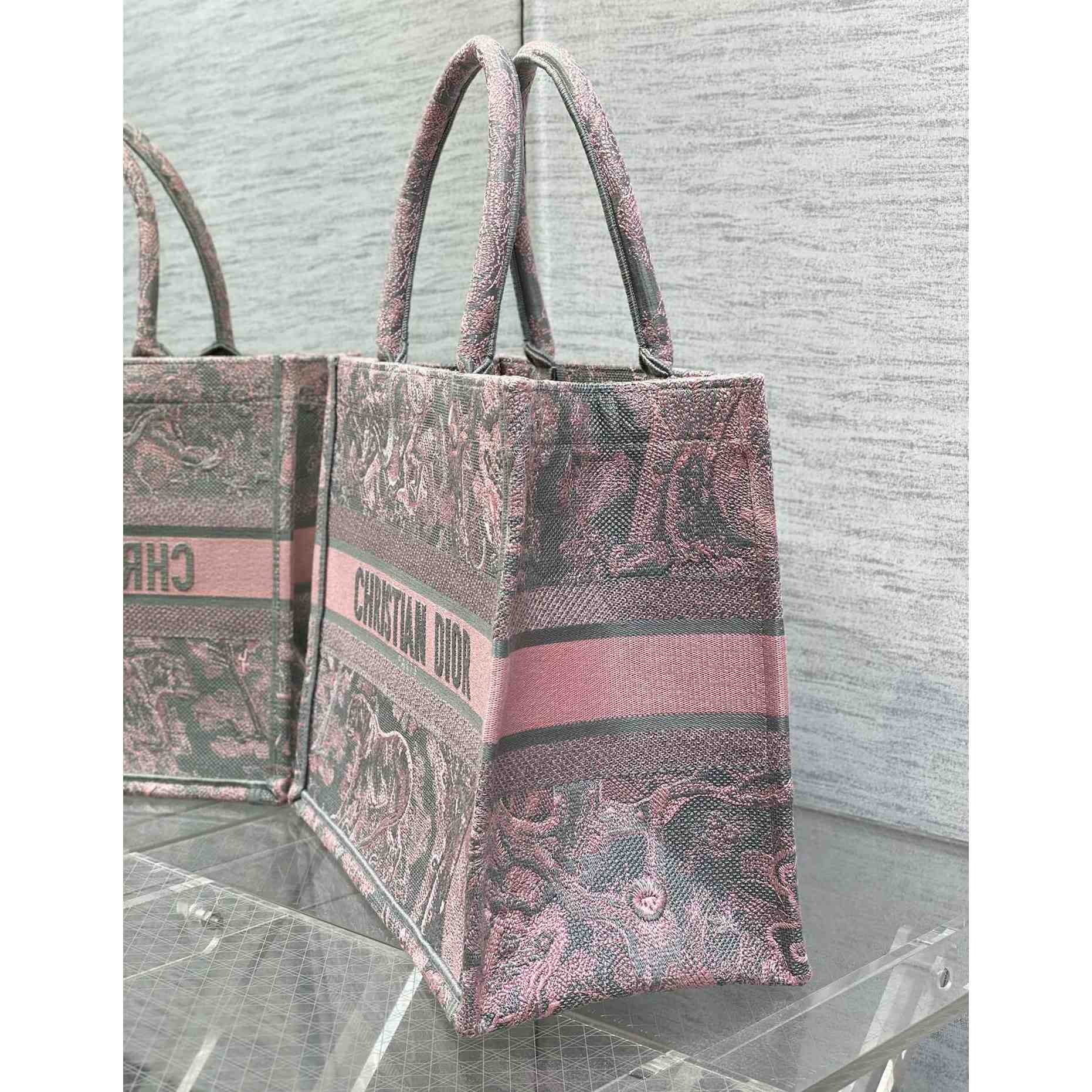 Dior Medium Dior Book Tote - DesignerGu