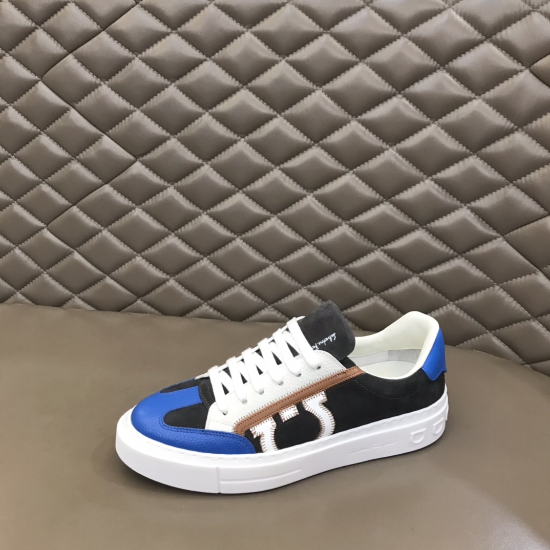 Ferragamo Gancini Sneaker - DesignerGu