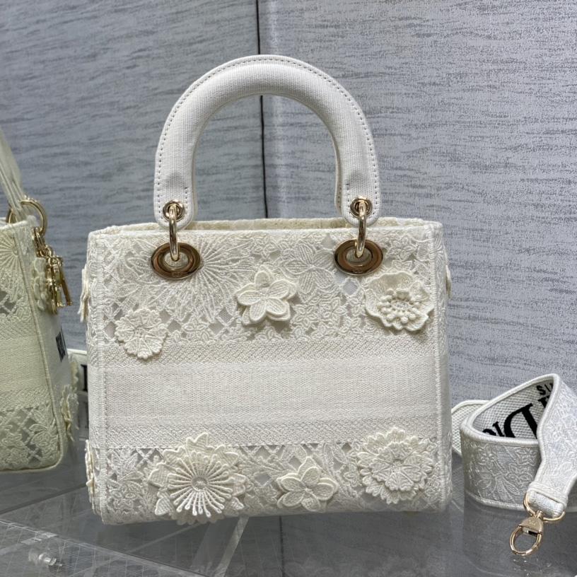 Dior Medium Lady D-lite Bag - DesignerGu