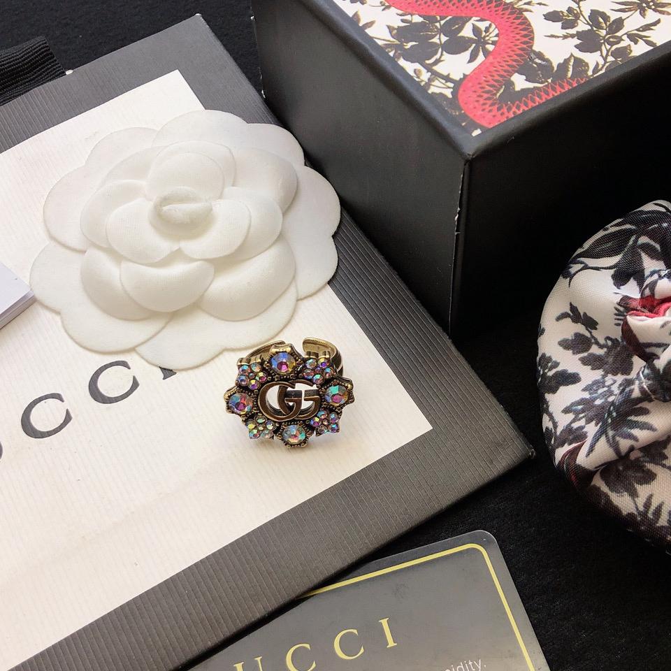 Gucci Double G Crystal Flower Ring - DesignerGu