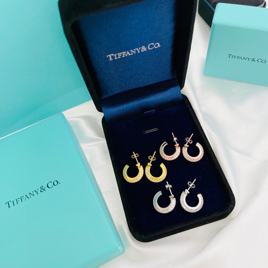 Tiffany&CO T1 Hoop Earrings - DesignerGu