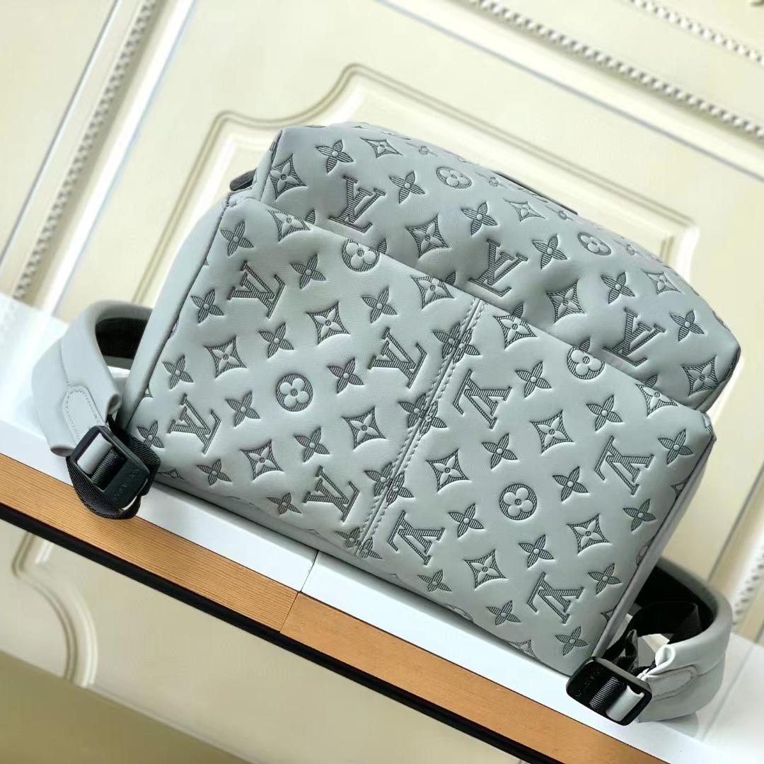 Louis Vuitton Discovery Backpack (29-38-20cm)    M46557 - DesignerGu