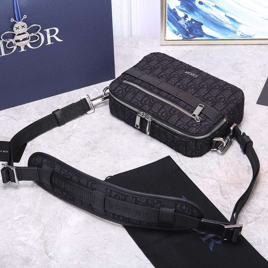 Dior Safari Messenger Bag - DesignerGu