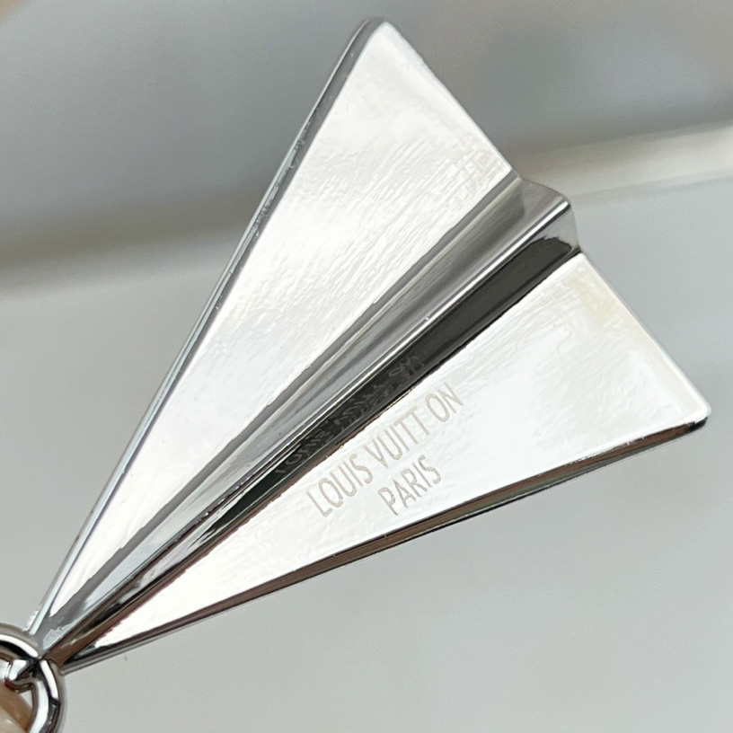 Louis Vuitton LV Paperplane Necklace      M01034 - DesignerGu