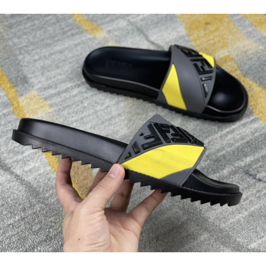 Fendi Multicolor Rubber Slides - DesignerGu