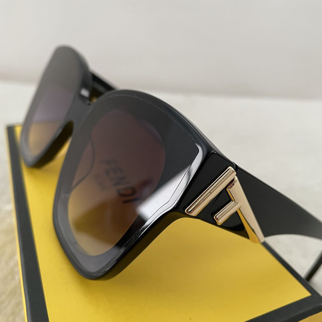 Fendi First Mint Black Acetate Sunglasses    FOL053V1 - DesignerGu