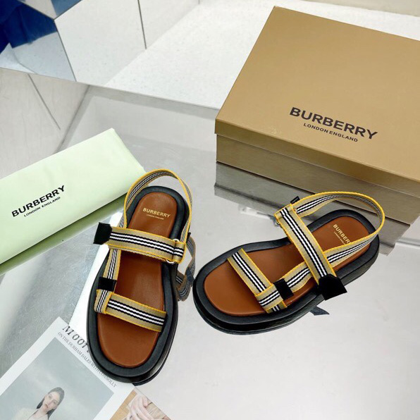 Burberry Icon Stripe Flat Sandals - DesignerGu