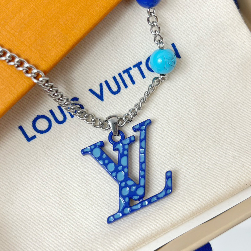 Louis Vuitton LV x YK LV Pumpkin Pendant    M01093 - DesignerGu