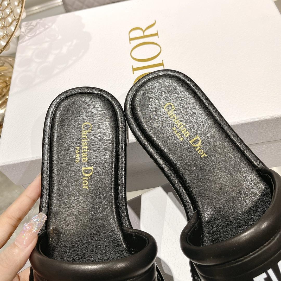 Dior Every-D Slide  - DesignerGu