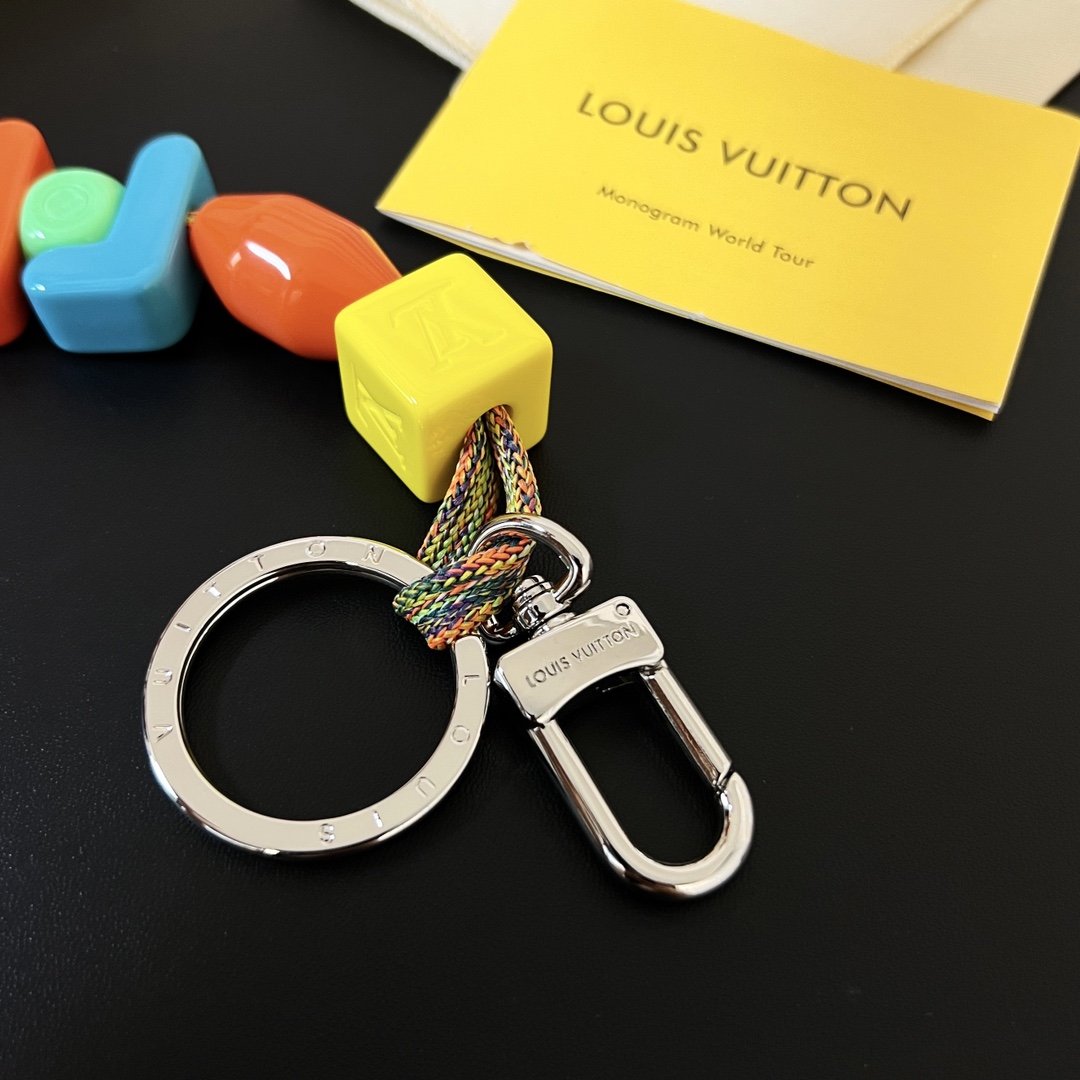 Louis Vuitton Lv Play Keychains & Holders   MP3450 - DesignerGu