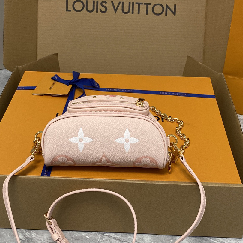 Louis Vuitton Mini Bumbag (17x12x9.5cm)      M82347 - DesignerGu